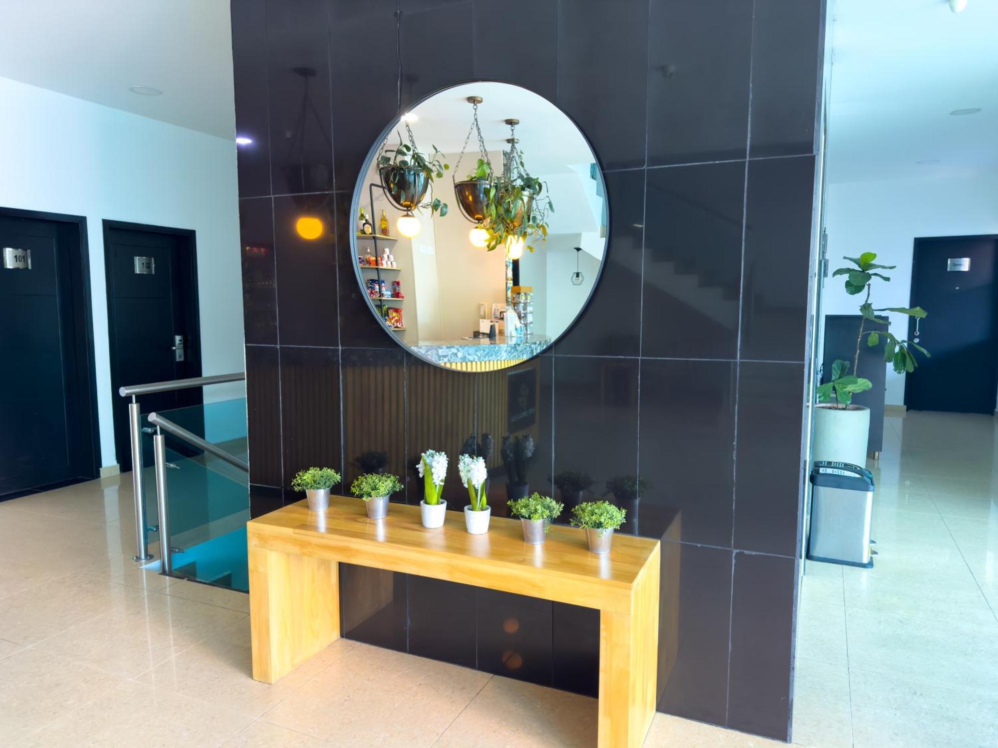 Hotel Central Plaza Medellin Итагуи Экстерьер фото
